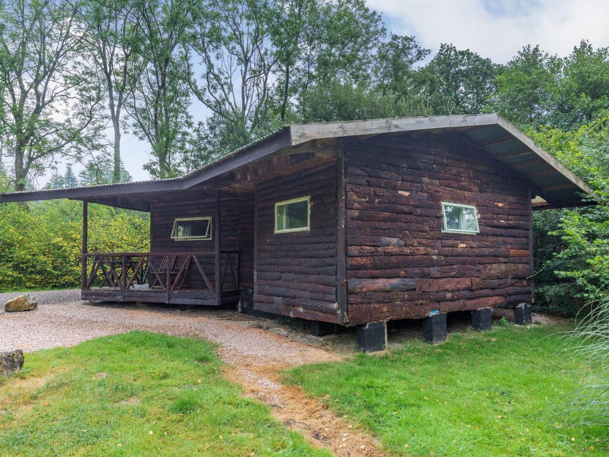 The Log Cabin Honiton Extérieur photo